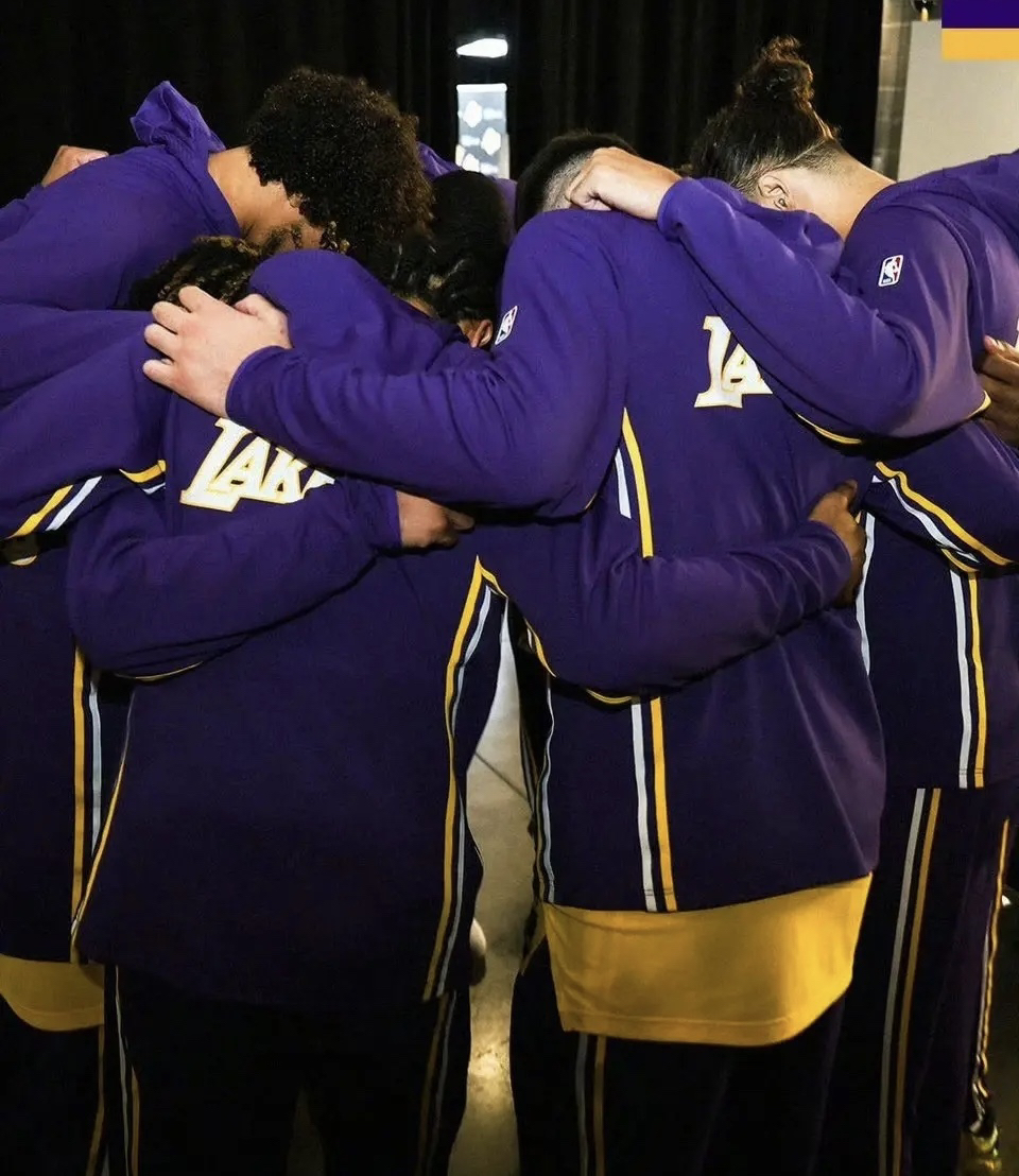 开云app-刚刚！窗口期达拉斯独行侠临场应变赛前迈阿密热火强势反弹，赛后洛杉矶湖人手感冰凉